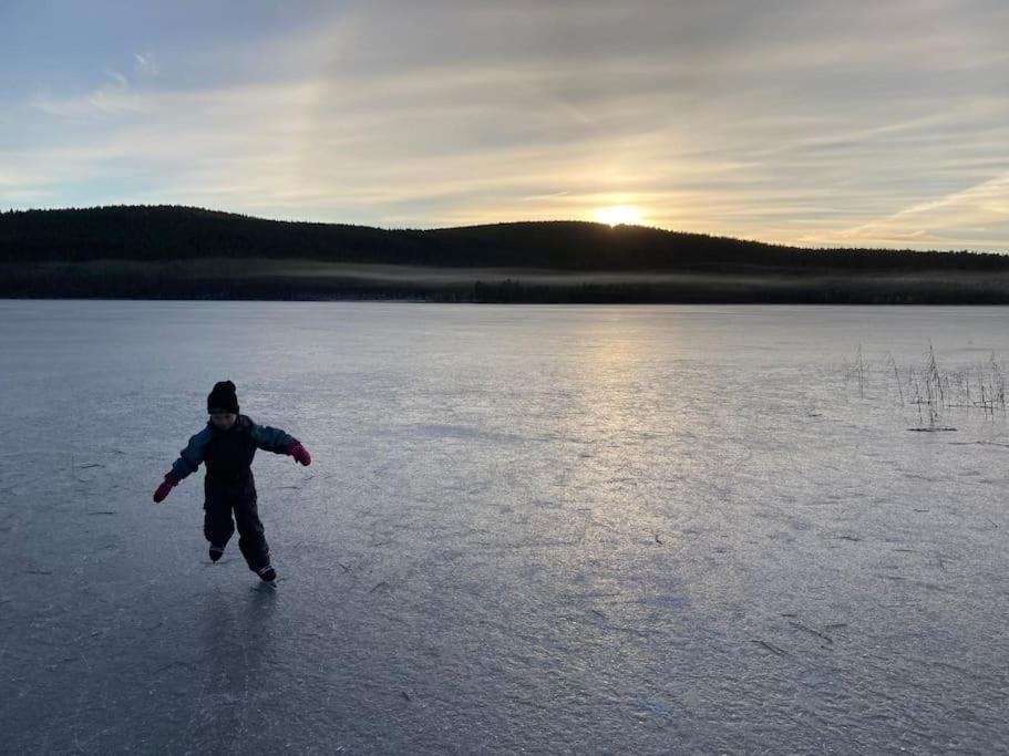 Lakeside Wilderness Cabin Jokkmokk Esterno foto