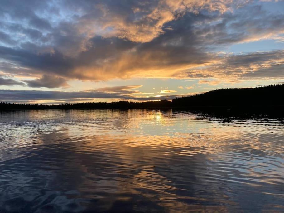 Lakeside Wilderness Cabin Jokkmokk Esterno foto
